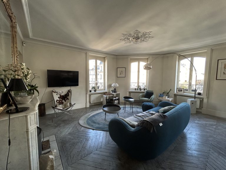 Lire la suite à propos de l’article Elegance urbaine à Vincennes